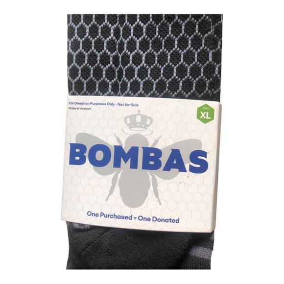 2 Pair Bombas NIP Men's Women's Calf Socks Black Gray Extra Large - Picture 4 of 11